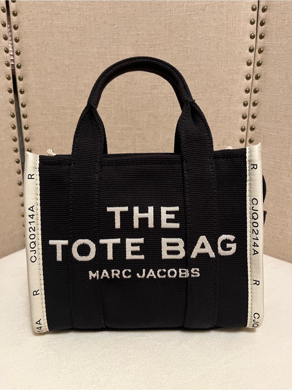 Marc Jacobs The Jacquard small Tote Bag Black - Picture 6 of 14